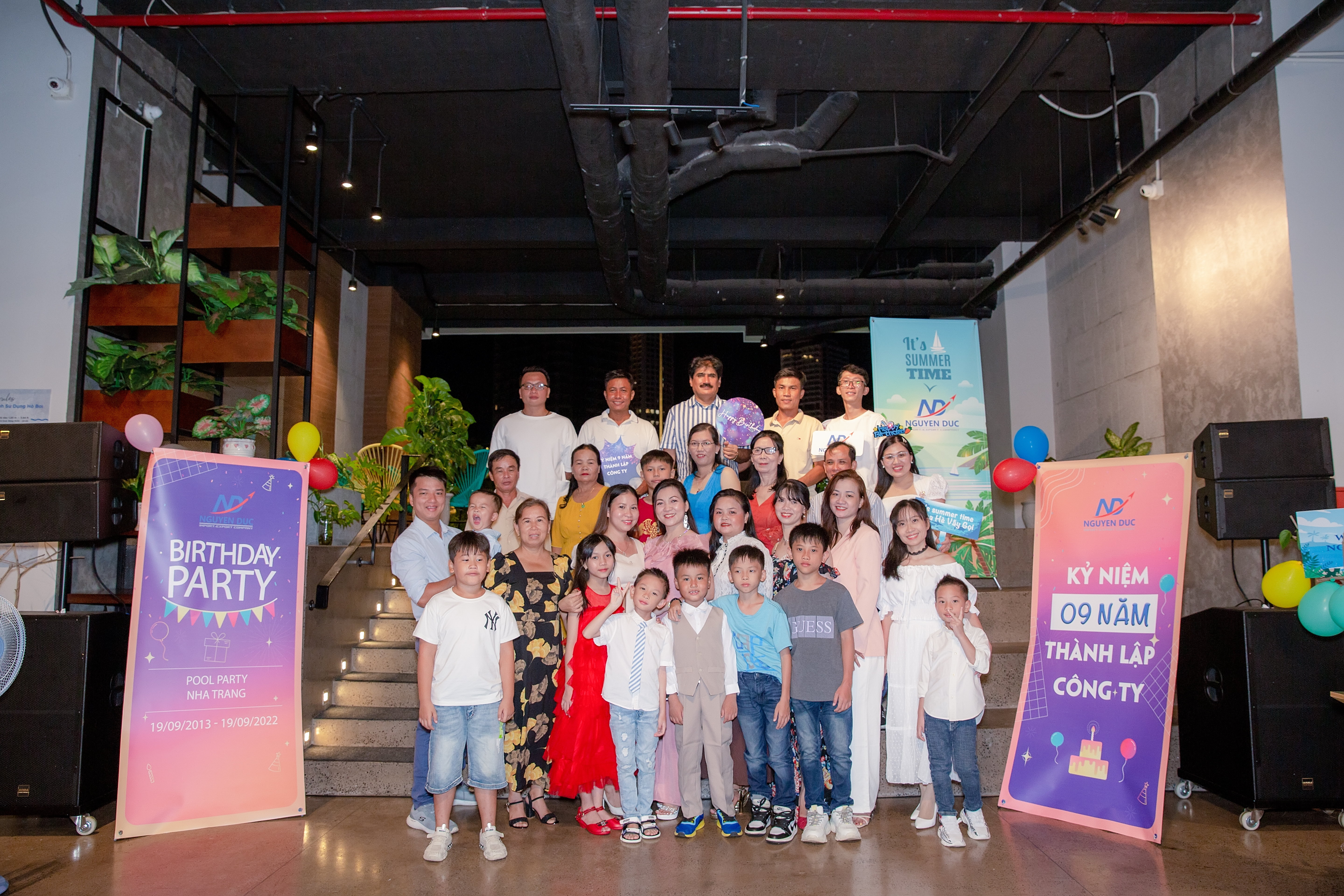 NGUYÊN ĐỨC - 9 NĂM PHÁT TRIỂN MẠNH MẼ