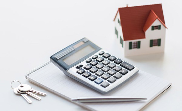 Lệ phí làm thủ tục hải quan thường khoảng 20.000đ cho 1 tờ khai nộp thuế